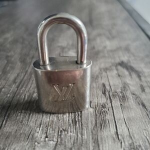 authentic Louis Vuitton padlock #311 (silver)